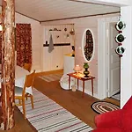 בית נופש 5 Person In Laupstad *