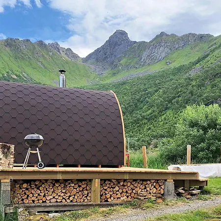 Two-bedroom In Laupstad 5 Holiday home Vestpollen