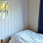 5 Person In Laupstad Casa vacanze Vestpollen